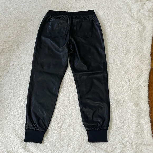 Ashley Mason Charcoal Jogger Pants - Picture 8 of 12
